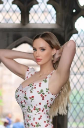 Проститутка Кира